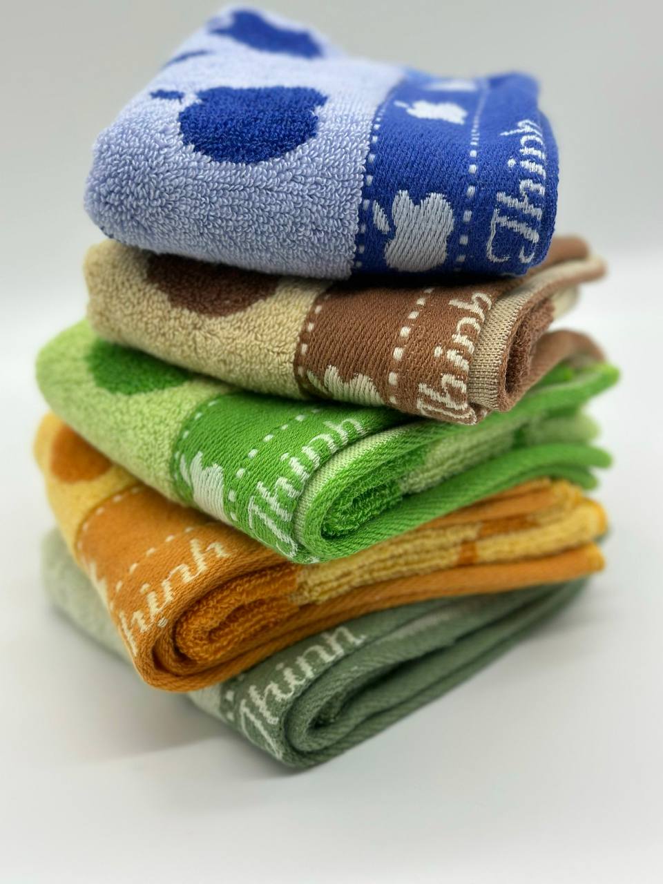 Khăn hoa nở - hình Táo